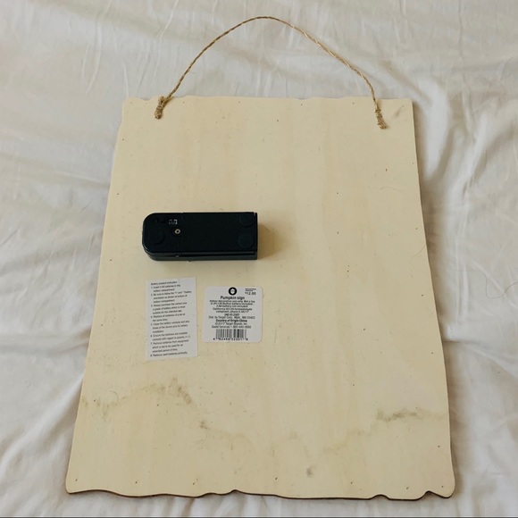 Target Pumpkin Sign - Picture 3 of 3